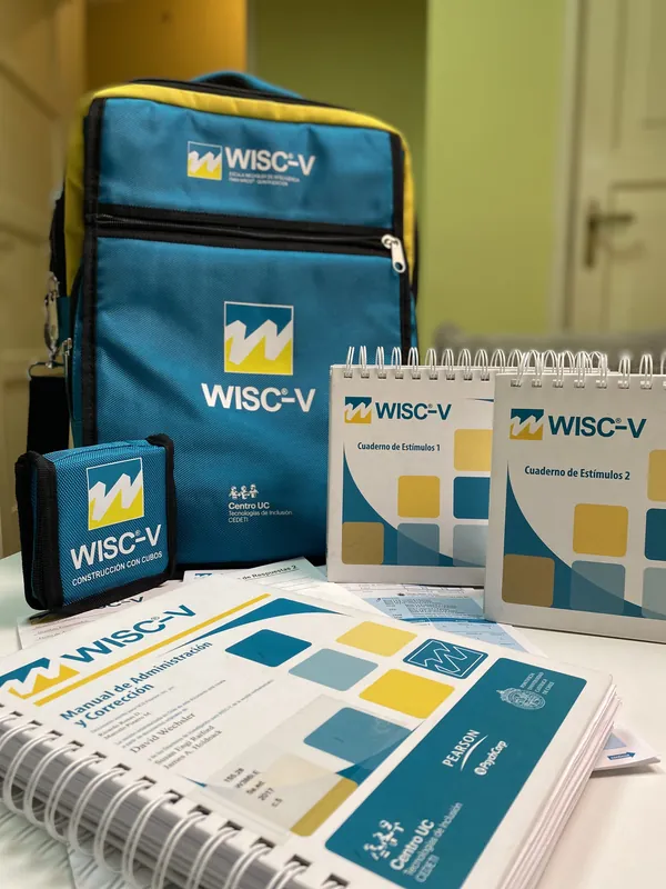 Material oficial de la Escala Wechsler WISC-V, versión chilena, en la clínica